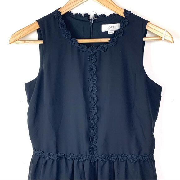 Loft Outlet Black Sleeveless Floral Detail Ruffle Mini Dress Size 0 - Picture 2 of 9